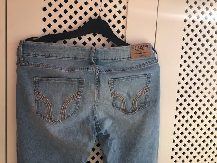 Hollister  jeans