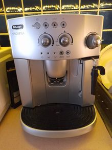 Magnifica Bean to Cup Coffee Machine  Delonghi