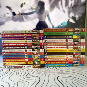 My Hero Academia manga 1-23 + My Hero Academia Vigilantes 1