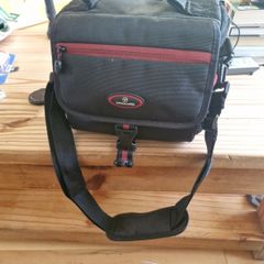 vanguard camera bag