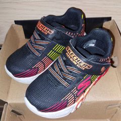 Toddler Skechers Runners x 2
