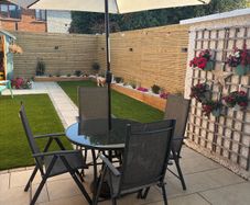 garden table and chairs
