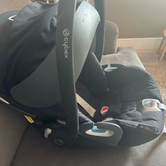 Cybex Cloud Z i-Size Car Seat & Rotating Base Z