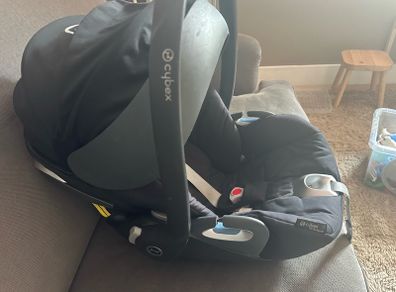 Cybex Cloud Z i-Size Car Seat & Rotating Base Z