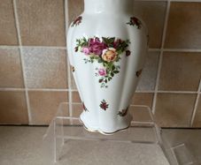 Royal Albert " Old Country  Rose " 9" Vase