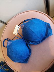 34B bra