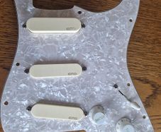 EMG DG20 David Gilmour Strat Scratchplate