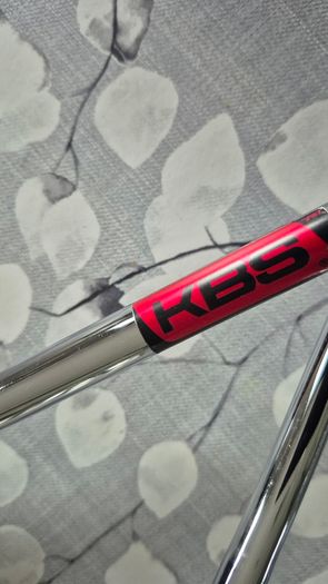 Mizuno JPX 923 Hot Metal irons and Sirxon Bag