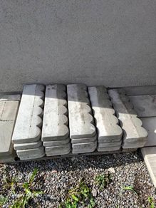 scallops kerbs