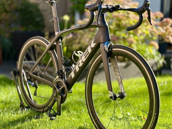 Trek Madone 9.0 Carbon Road Bike Size 54 Ultegra Aeolus