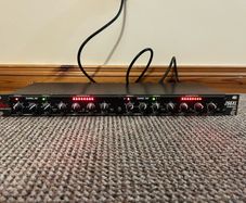 DBX 266XL Compressor/Noise Gate Rack effect