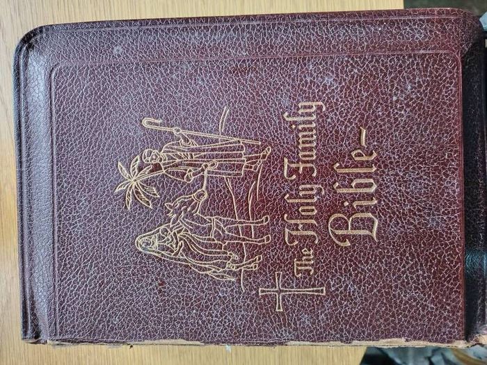 The Holy Family Bible