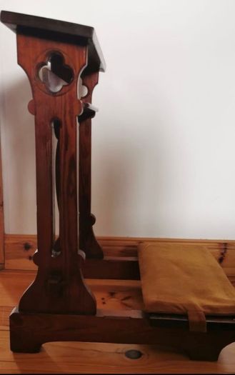 Wooden Prayer Kneeler