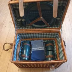 picnic basket