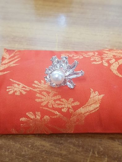 Brooch