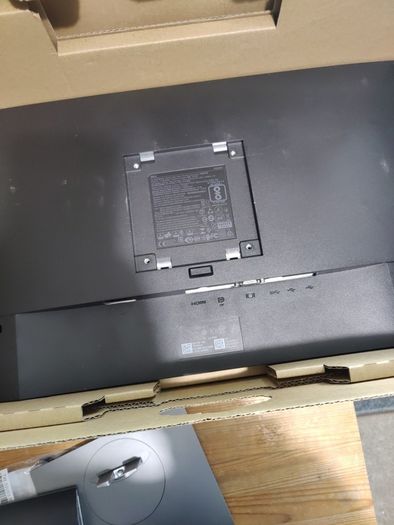 Dell monitor P2319H