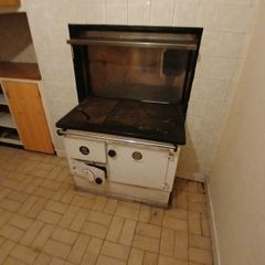 Stanley stove  - Castlerea, Co Roscommon