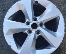 1 x Genuine Nissan Qashqai 17'' Alloy Wheel (2017 - 2021) Nationwide Delivery