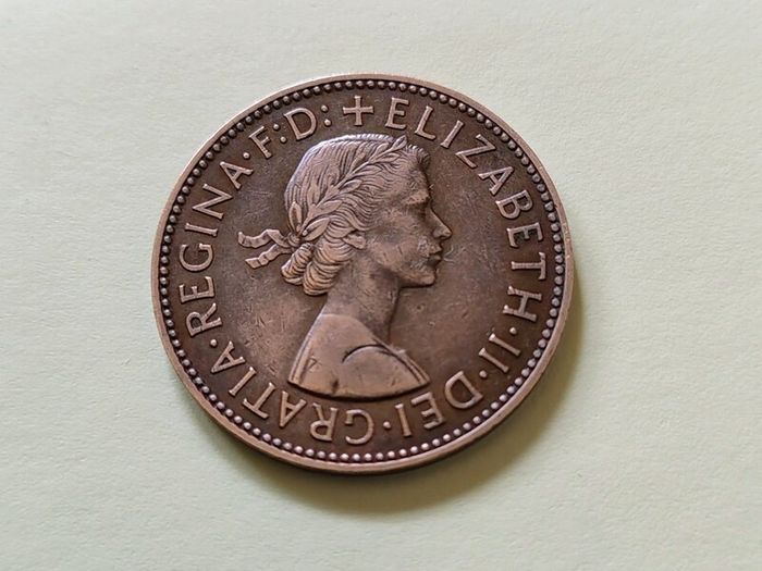 1958 Elizabeth II UK Half Penny
