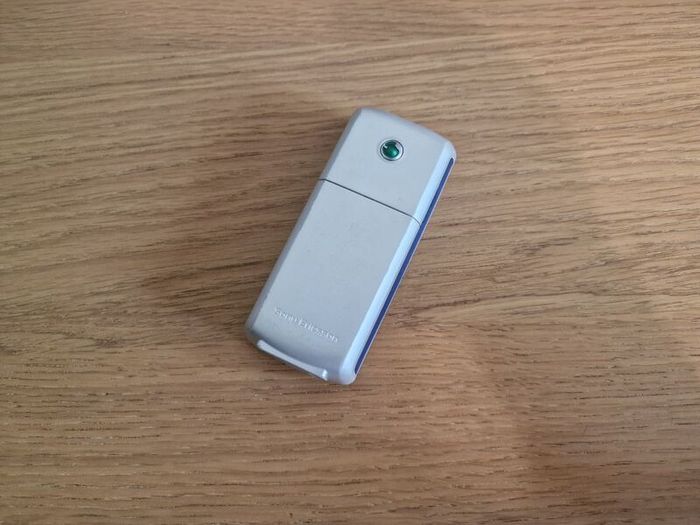 Sony Ericsson t230