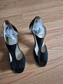 New Black sandals size 43