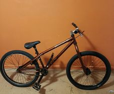 Dirt Jumper (+free Bmx)