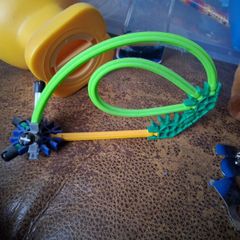 small amount of knex
