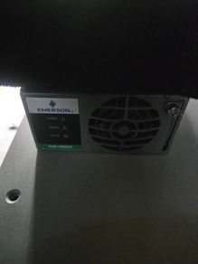 Emerson R48-3000e3 Solar Charger