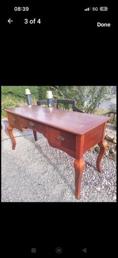 Beautiful antique mahogany desk