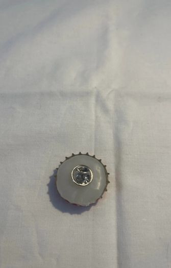 Coca Cola bottle cap pin badge