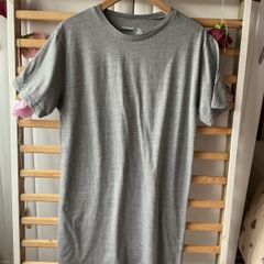tshirt grey longline Topman tshirt small