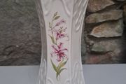 Belleek Country Trellis vase