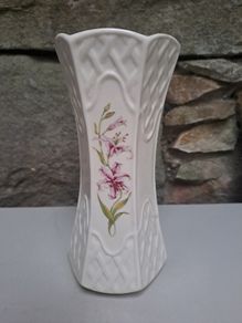 Belleek Country Trellis vase