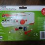 Manual Sewing Machine Image 3