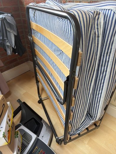 Folding Bed