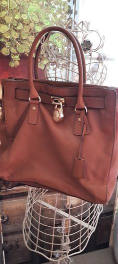 Michael Kors Large Leather Hamilton