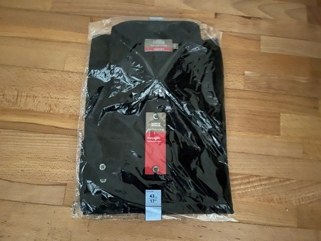 Marks & Spencer Tailoring Easycare Men's Shirt (New)