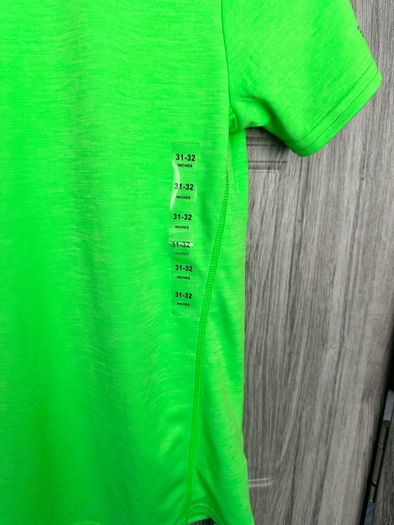 BNWT Green Top 11-12