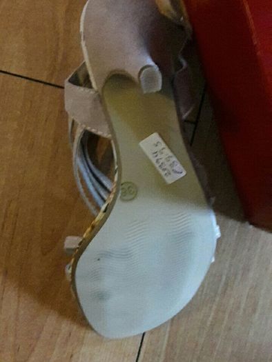 Ladies Cream shoes Marco Tozzi NEW Size 36