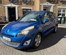2011 Renault Grand Scenic