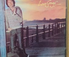 Cliff Richard - Love Songs.