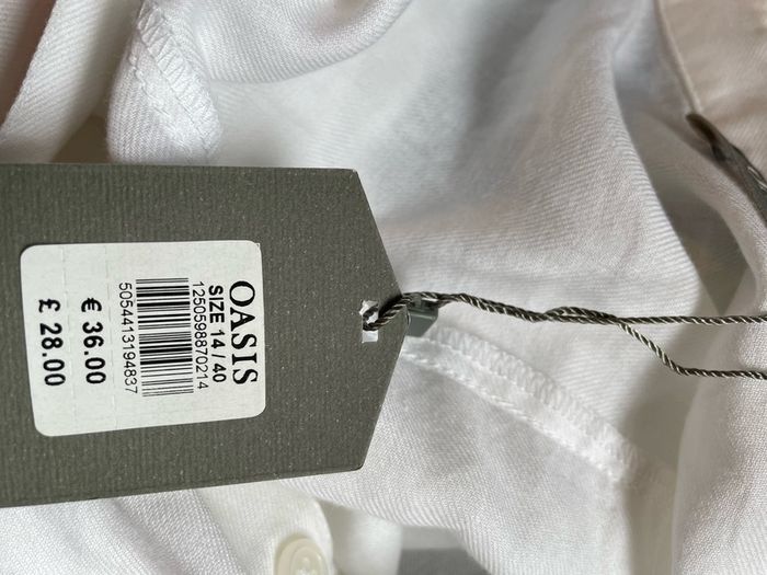Oasis white blouse long short sleeve size 14 - New with tags