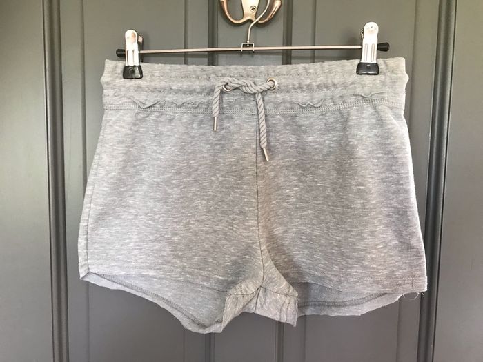 Pennys girls shorts x3 size 4