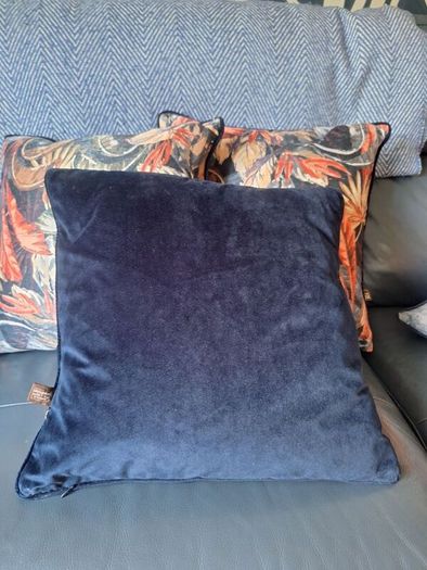 Scatter box cushions