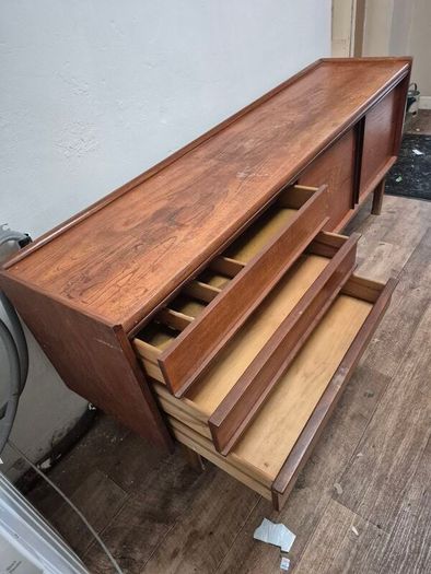 Teak 1960 side board