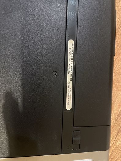 Dell Vostro 3560 for parts/ repair