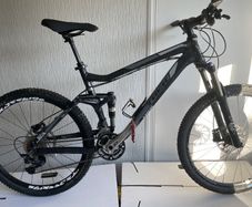 Trek Fuel EX8 Mountain Bike