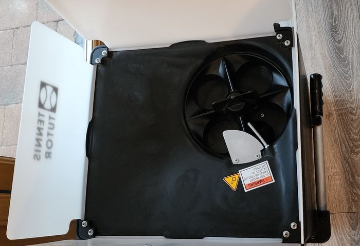 Tennis Ball Machine - Tutor Plus