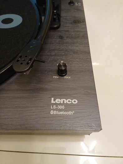Lenco turntable ,with Bluetooth