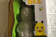 Grafix Paint Your Own Garden Bee